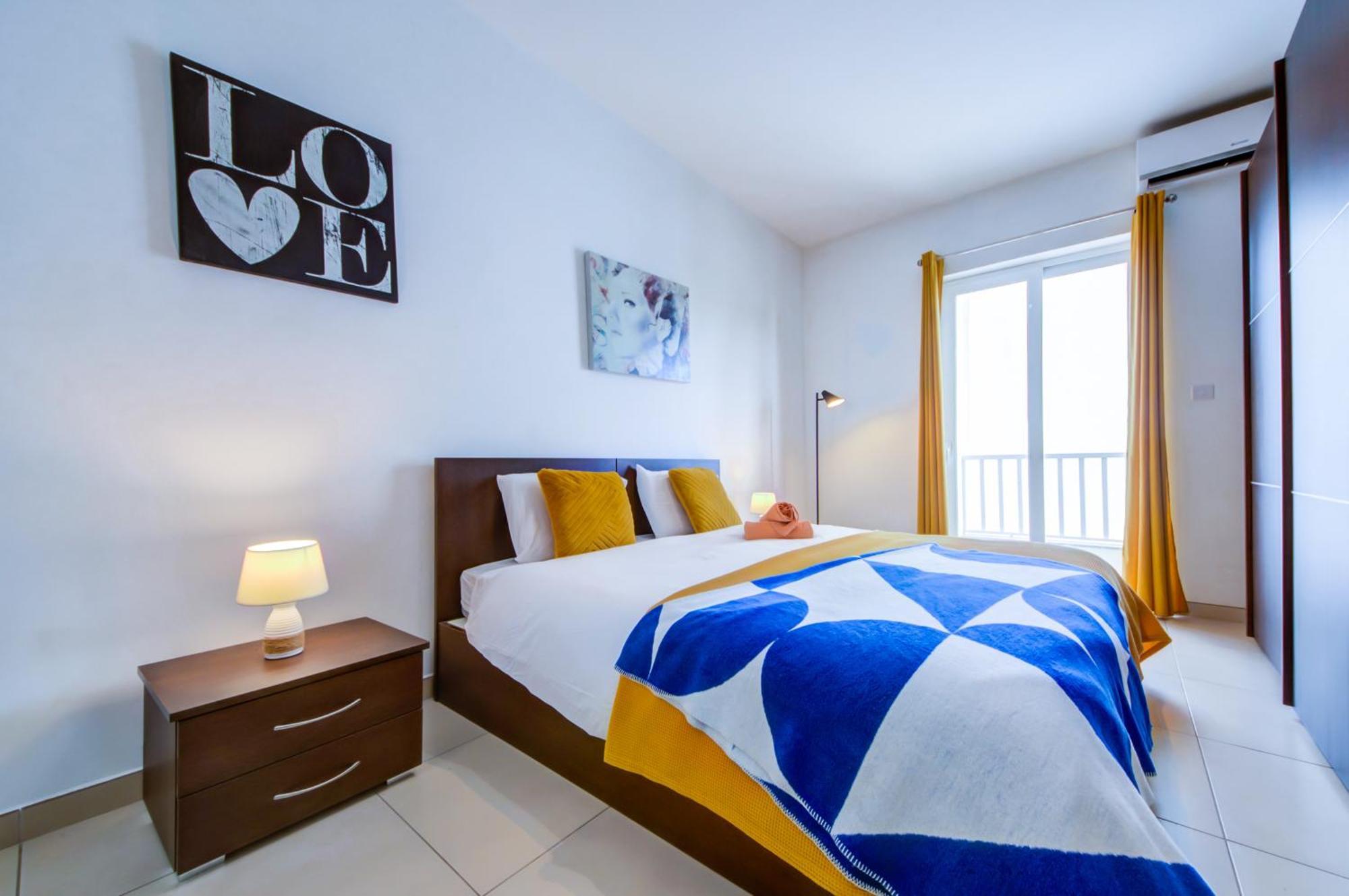 Stylish 2Br Apt With Balconies In St Julians, Paceville - Apt 6 By Vaganza سانت جوليان المظهر الخارجي الصورة